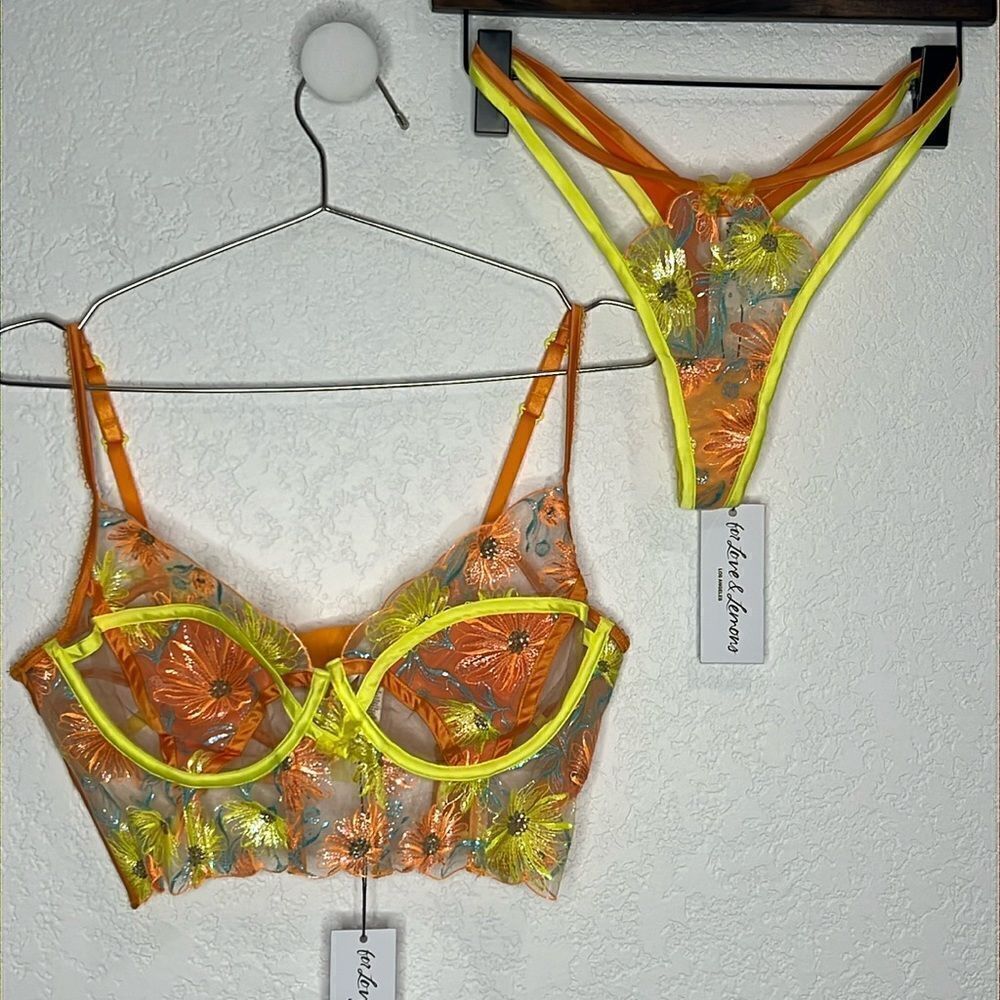 NWT For Love and Lemons Waterlily Embroidered Corset Brassiere and Thong - Picture 2 of 10
